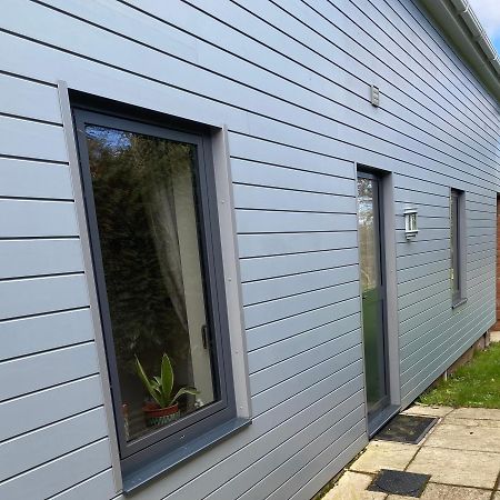 Otters End, Near Wroxham Apartment Dilham Exterior photo
